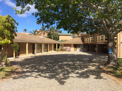 Como Lodge - Tourism Noosa 8