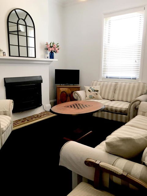 99 Hill Street Apartments - Tourism Noosa 4