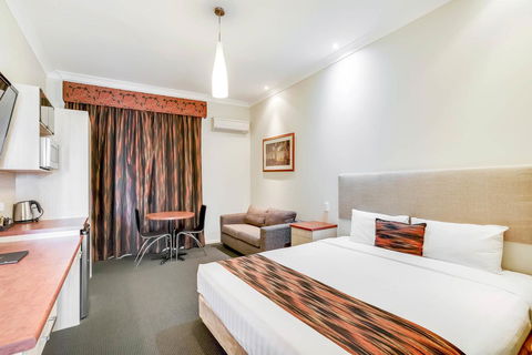 Prince Of Wales Hotel - Tourism Noosa 7