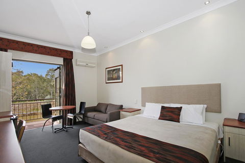 Prince Of Wales Hotel - Tourism Noosa 11