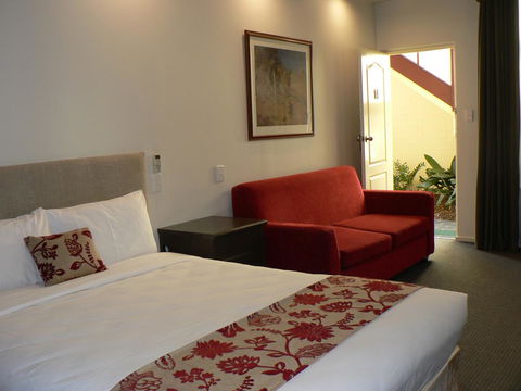 Prince Of Wales Hotel - Tourism Noosa 44