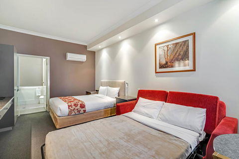 Prince Of Wales Hotel - Tourism Noosa 37