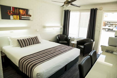 Coastal Bay Motel - Tourism Noosa 27