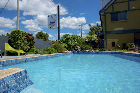Coastal Bay Motel - Tourism Noosa 24
