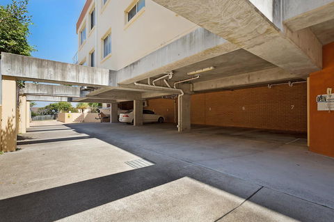 Baywatch Apartments Merimbula - Tourism Noosa 8