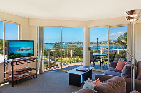 Baywatch Apartments Merimbula - Tourism Noosa 20