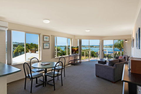 Baywatch Apartments Merimbula - Tourism Noosa 19