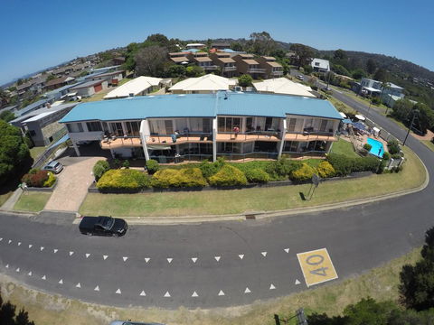 BlueWater Apartments - Tourism Noosa 1
