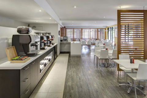 Ibis Styles Sydney Central - Tourism Noosa 6