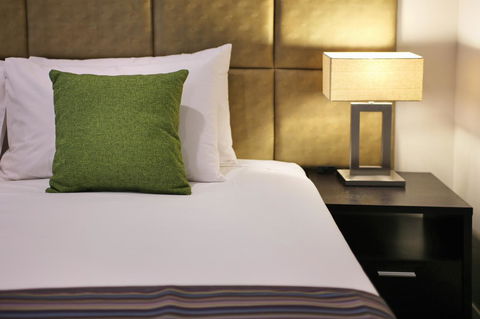 Best Western Plus Bolton On The Park - Tourism Noosa 24