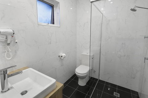 Best Western Plus Bolton On The Park - Tourism Noosa 26