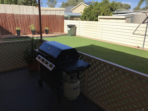 Jadan Cottages - Tourism Noosa 7