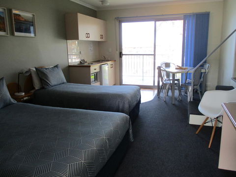 South Seas Motel - Tourism Noosa 9