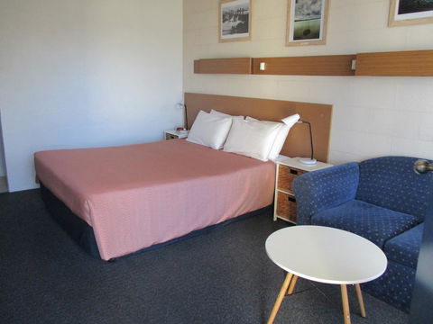 South Seas Motel - Tourism Noosa 4