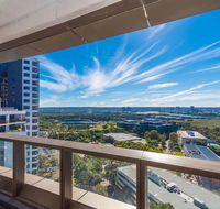 Olympic park Sunshine 2 bedrooms Apts with Private parking - Tourism Noosa