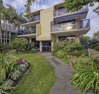 Cape Apartments - Tourism Noosa