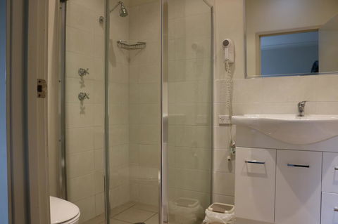 Beaches Apartments Merimbula - Tourism Noosa 18