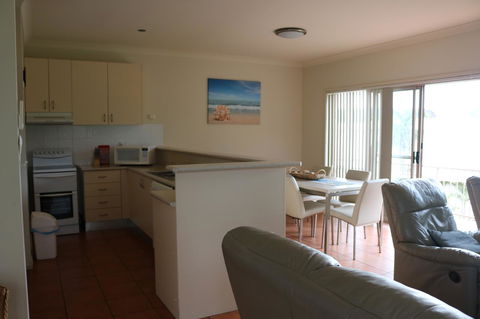Beaches Apartments Merimbula - Tourism Noosa 17