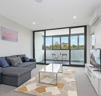 Stylish and Neat two bed apartment in Wentworth Point - Tourism Noosa