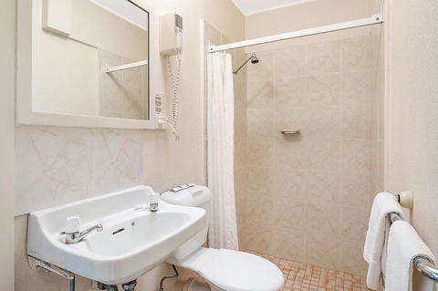 Black Dolphin Resort Motel & Apartments - Tourism Noosa 17