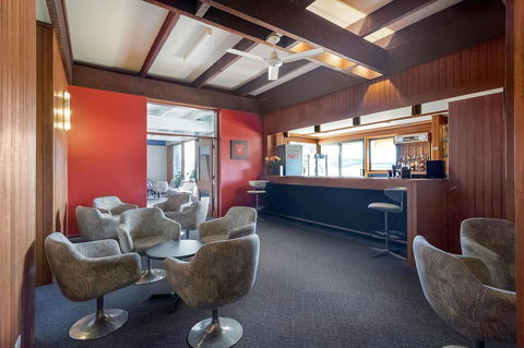 Black Dolphin Resort Motel & Apartments - Tourism Noosa 34