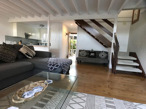 Treetops Everglades Villa - Tourism Noosa 2