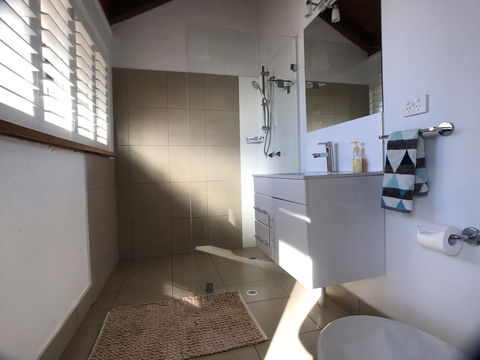 Treetops Everglades Villa - Tourism Noosa 21