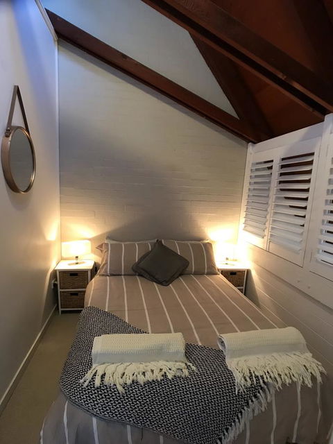 Treetops Everglades Villa - Tourism Noosa 6