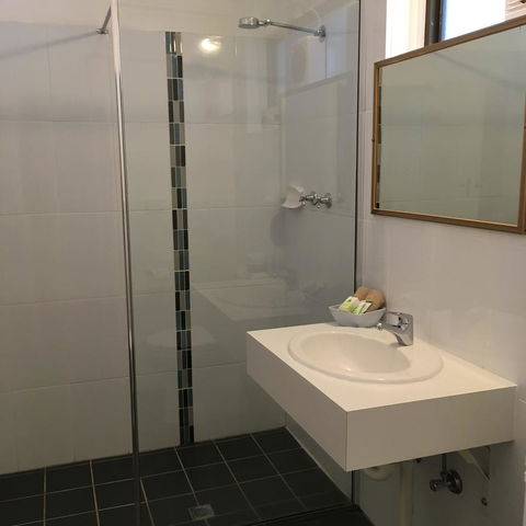 Sky Rider Motor Inn - Tourism Noosa 22