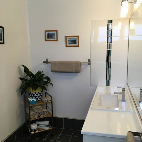 Sky Rider Motor Inn - Tourism Noosa 12