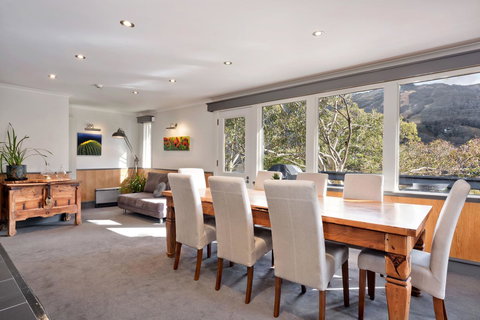 Pure Chalet Thredbo - Tourism Noosa 18