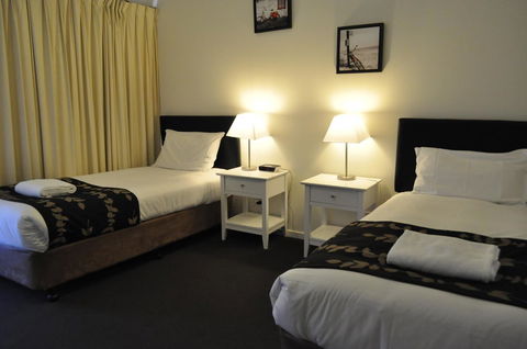 Albury Burvale Motor Inn - Tourism Noosa 24