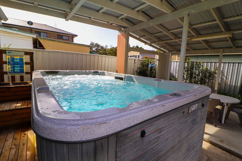 Interlude At Belmont - Tourism Noosa 16