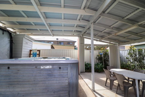 Interlude At Belmont - Tourism Noosa 17