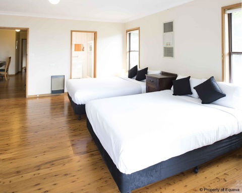 Villa Blue - Tourism Noosa 9