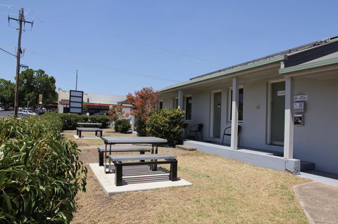 Tumut Apartments - Tourism Noosa 17