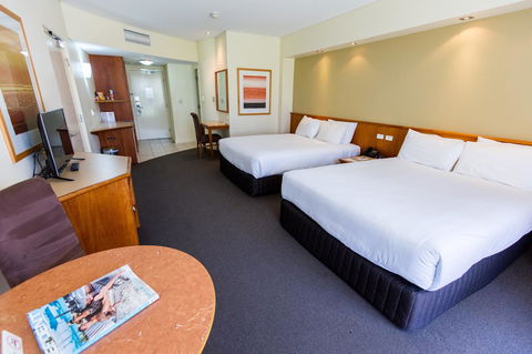 Crowne Plaza Alice Springs Lasseters, An IHG Hotel - Tourism Noosa 36