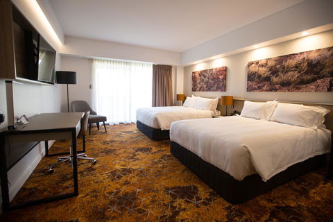 Crowne Plaza Alice Springs Lasseters, An IHG Hotel - Tourism Noosa 41