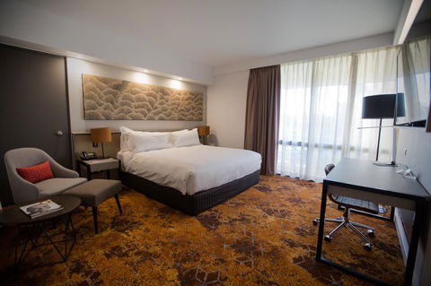 Crowne Plaza Alice Springs Lasseters, An IHG Hotel - Tourism Noosa 44