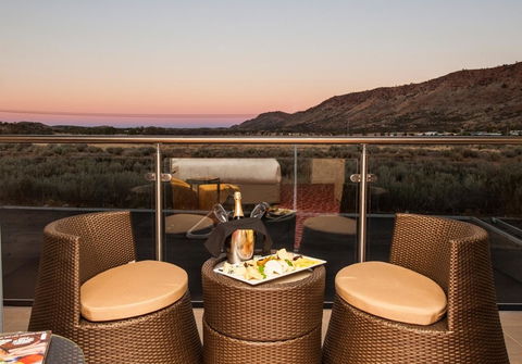 Crowne Plaza Alice Springs Lasseters, An IHG Hotel - Tourism Noosa 22
