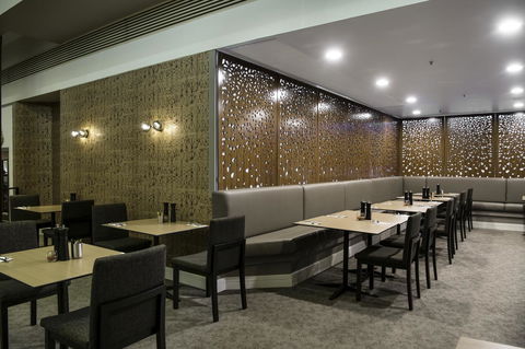 DoubleTree By Hilton Alice Springs - Tourism Noosa 23