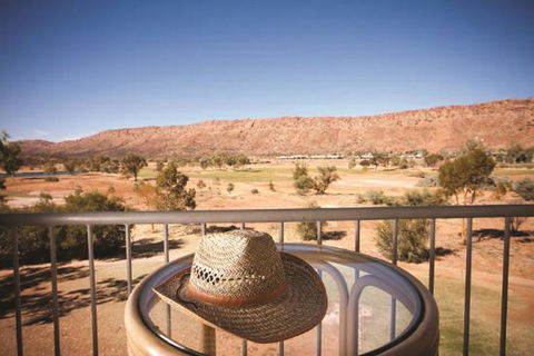 DoubleTree By Hilton Alice Springs - Tourism Noosa 37