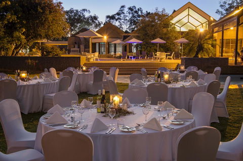 DoubleTree By Hilton Alice Springs - Tourism Noosa 21