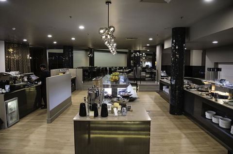 DoubleTree By Hilton Alice Springs - Tourism Noosa 5