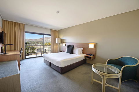 DoubleTree By Hilton Alice Springs - Tourism Noosa 39