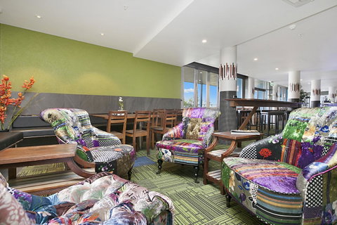Ramada Suites By Wyndham Zen Quarter Darwin - Tourism Noosa 11