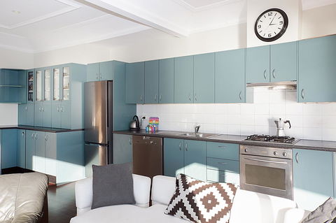 Art Deco Apartment With Breathtaking Water Views - Tourism Noosa 4