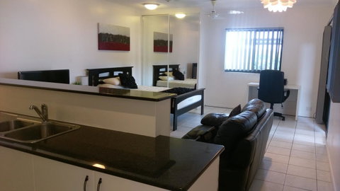 Central Studio, Darwin CBD Northern Territory - Tourism Noosa 5