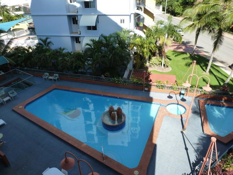 Cullen Bay Resorts - Tourism Noosa 13
