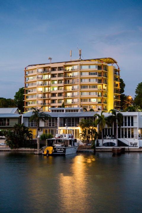 Cullen Bay Resorts - Tourism Noosa 14
